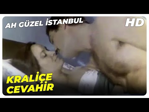 Ah Güzel İstanbul - Cevahir, Kamil'i Eve Kapatıyor! | Müjde Ar Kadir İnanır Eski Türk Filmi
