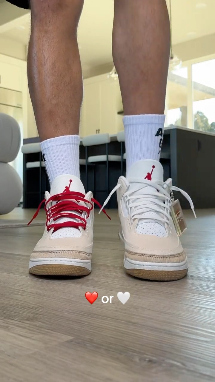 ザ・リバー・ボックス～THE TIES THAT BIND:THE . Jordan 3 Retro 'White Cement' 2003 - Air Jordan - 136064 102