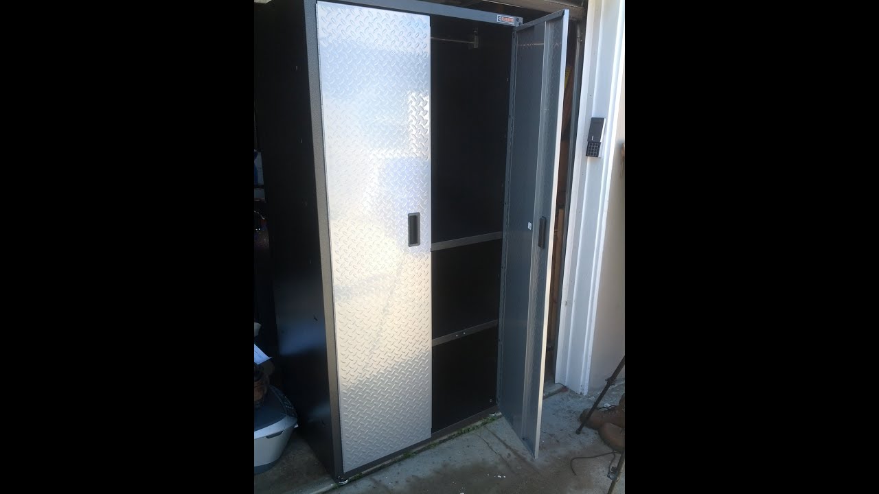 Review of Gladiator GearCloset Cabinet