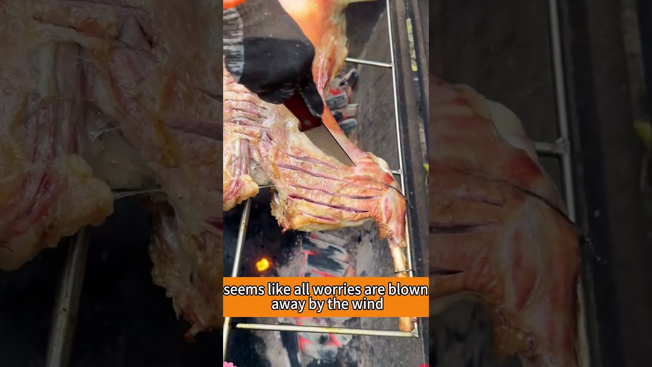 “The aroma is overflowing, the taste is excellent: you can’t stop roasting the whole lamb!”