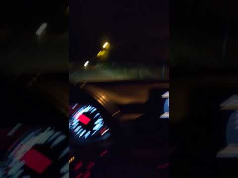 Audi A6 gece sürüşü