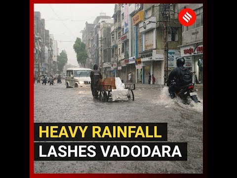 Heavy rainfall lashes Vadodara
