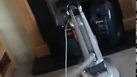Hoover Freedom FR7183 Upright Vacuum Cleaner Demon...