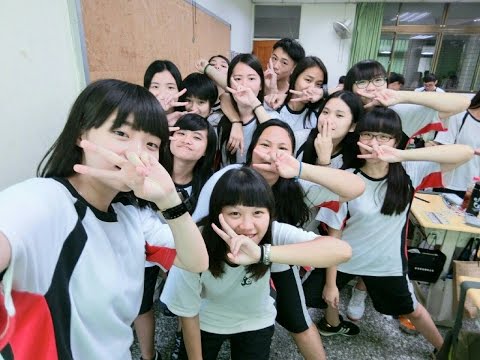 小白鯊18歲的生日影片