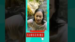 Ngintip cewek cantik mandi di sungai#viral#shorts