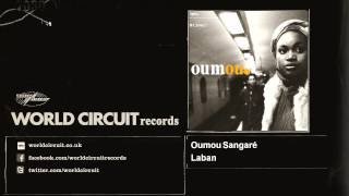 Video thumbnail of "Oumou Sangaré - Laban"