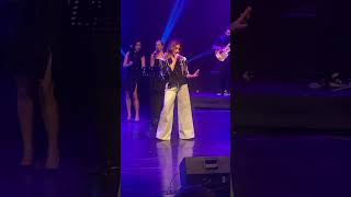 Aynur Aydin - Bi̇ Daki̇ka (Bahçeli̇evler)