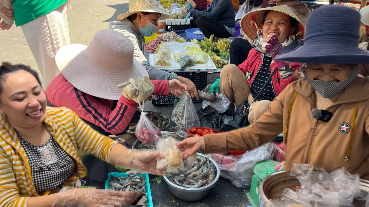 Mâm Bánh Nhỏ Gửi Chút Nụ Cười | Chợ Cam Đức Cam Lâm