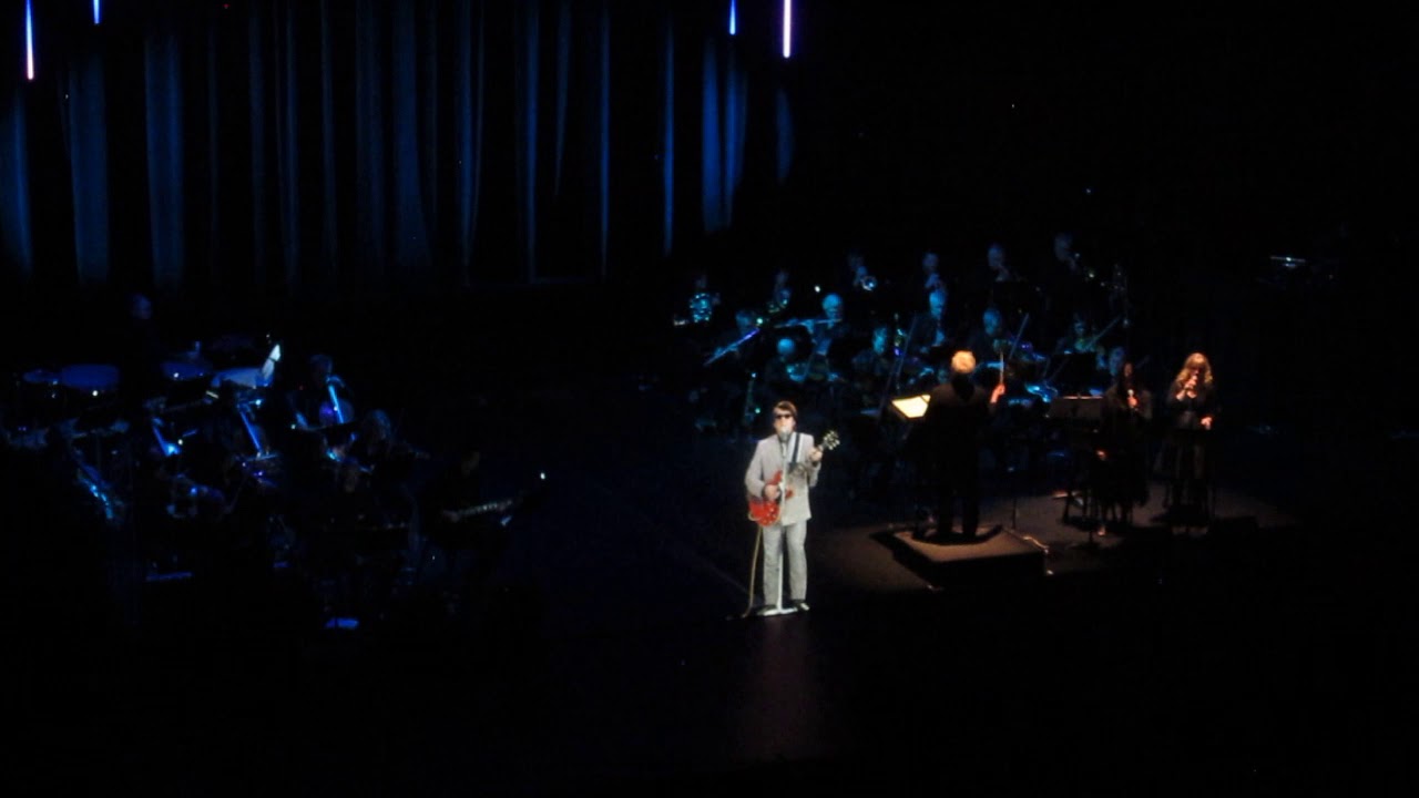 Roy Orbison in Concert - Crying