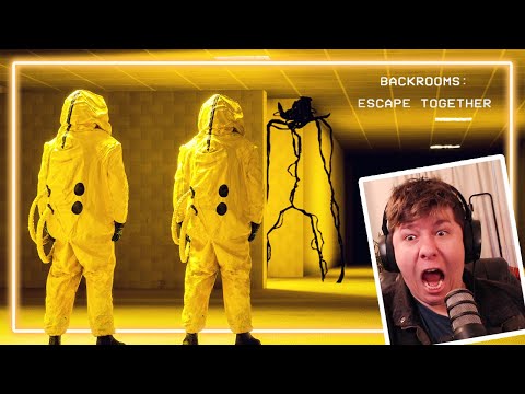 Someone Is Running in the Shadows | Backrooms: Escape Together