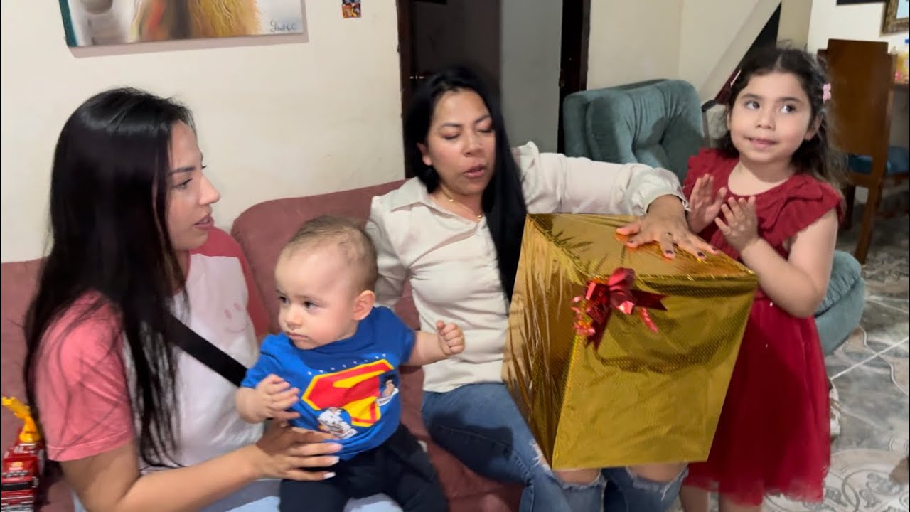 Regalando sonrisas 🎁🥰