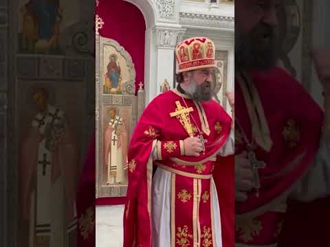 «Все, кто хочет жить с Богом, вернуться в Россию», о.Андрей Ткачёв