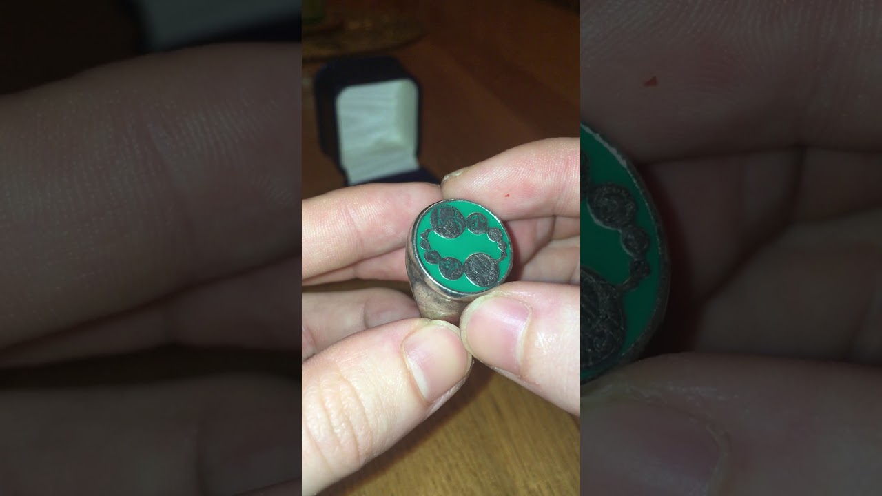 Dr Who - The Masters Ring Prop Replica!