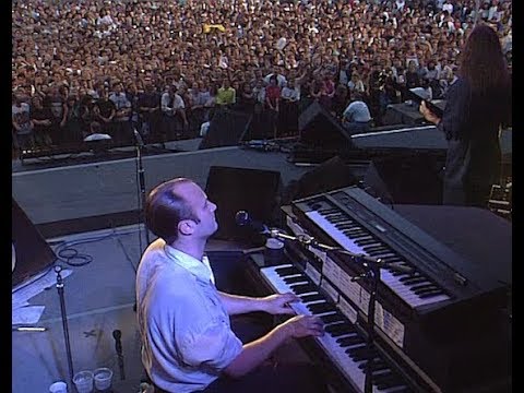 Phil Collins   Do You Remember Live 1990    Phil and Brad Cole Cam