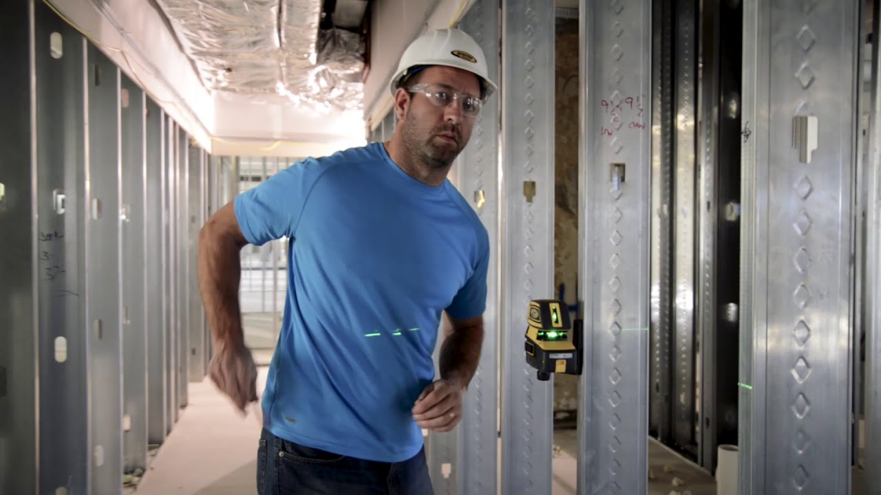 Übersicht der ultra hellen Innenausbau-Laserwerkzeuge mit grünen Laserstrahl