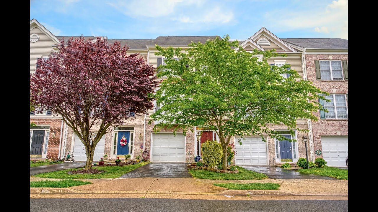 8919 Benchmark Ln Bristow, VA 20136