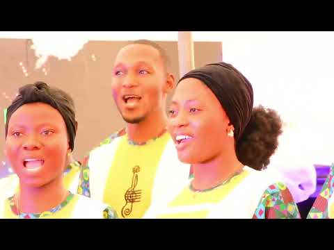 De Emeralds At the King Of Kings Concert {awa ta jewo re ni gbangba}