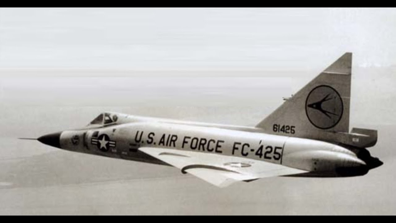 1958-06-09: USAF F-102 Pilot Encounters Cigarette UFO - YouTube