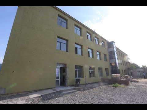 სოფელ ურბნისში 300-მდე მოსწავლეზე გათვლილი სკოლის რეაბილიტაცია ვადაზე ადრე დასრულდება