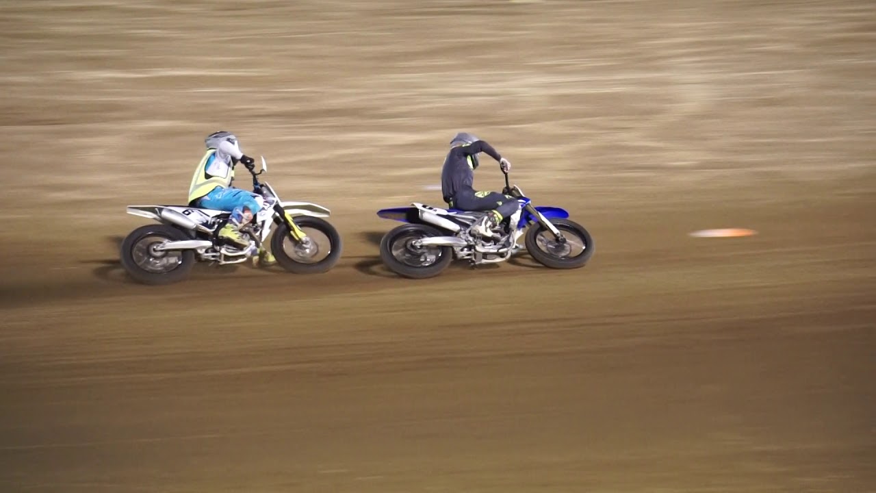 Battle of the Sixes! Chase Saathoff