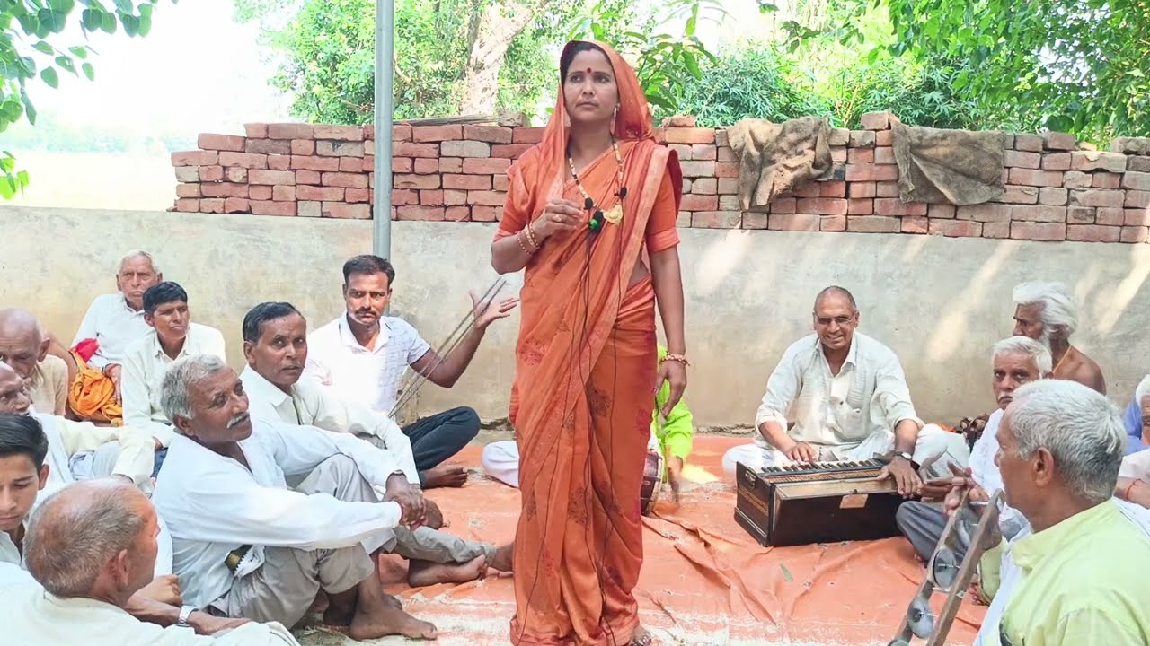 #भजन कान्हा में तो तेरे दर्शन की प्यासी बनाले अपने चरणों की दासी/ लाडो जी ने गाया भजन कीर्तन//