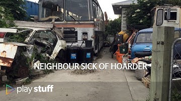 Living next door to a hoarder: Neighbour sick of the piles of junk just over the fence | Stuff.co.nz