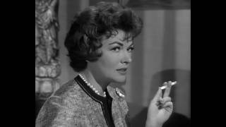 Women Smoking in Perry Mason Vol 3