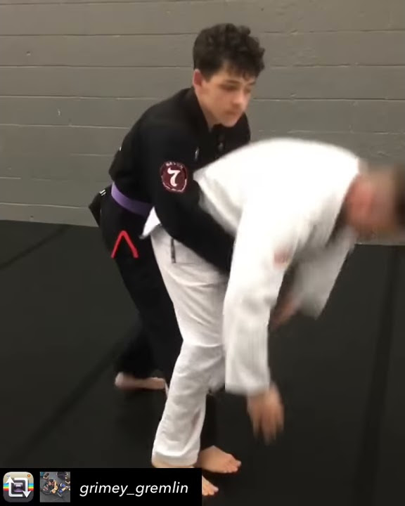 Standing Rolling Kneebar (Catch Wrestling & Jiujitsu) YouTube