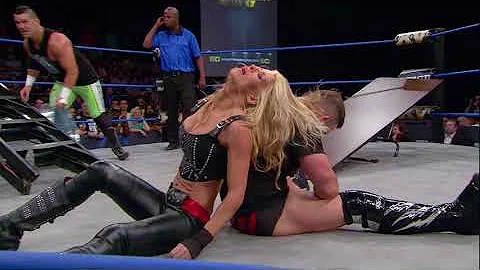 Eddie & Alisha Edwards vs Davey Richards & Angelin...