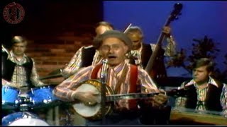 Watch Grandpa Jones Banjo Sam video