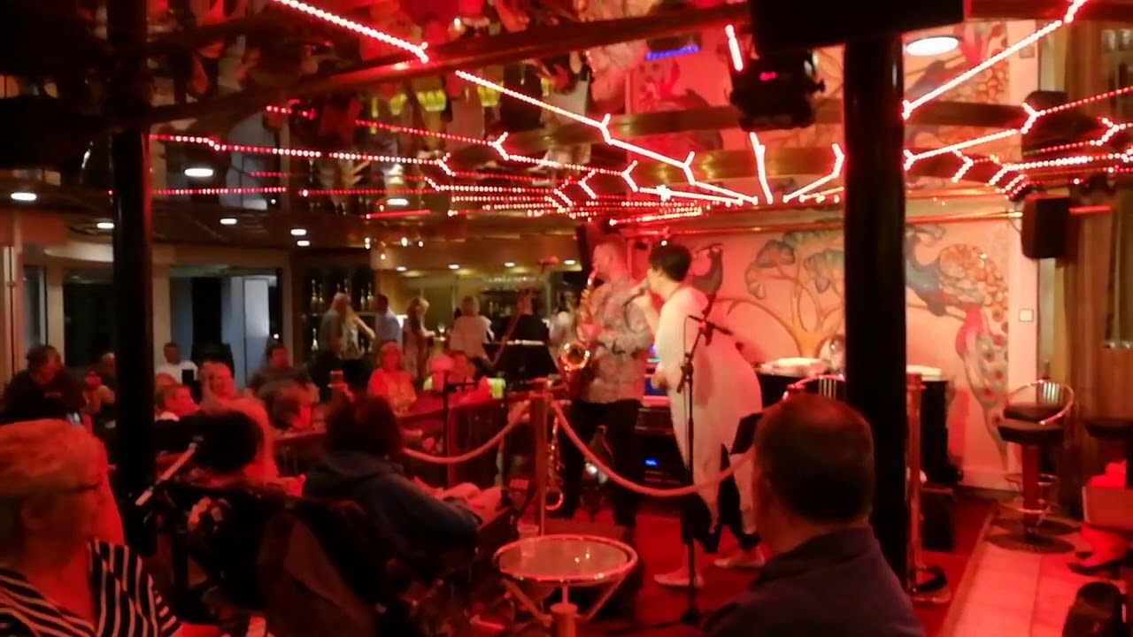 Jenny Salén & Niklas Adamsson Pop opp i topp ( Cinderella Winebar