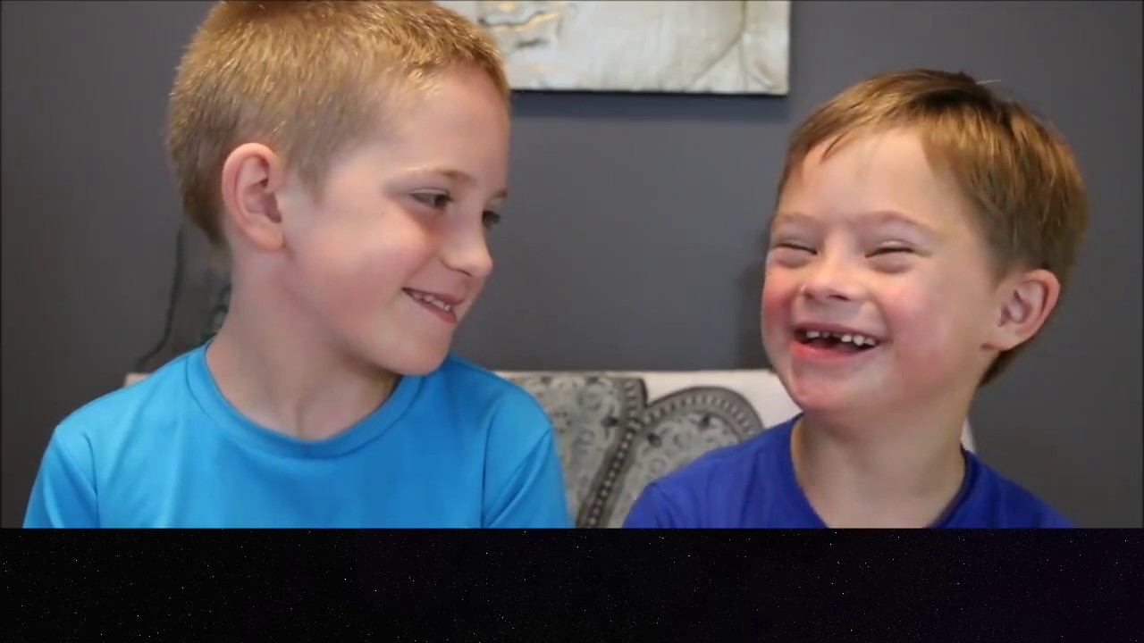 Intervista doppia a due fratellini speciali