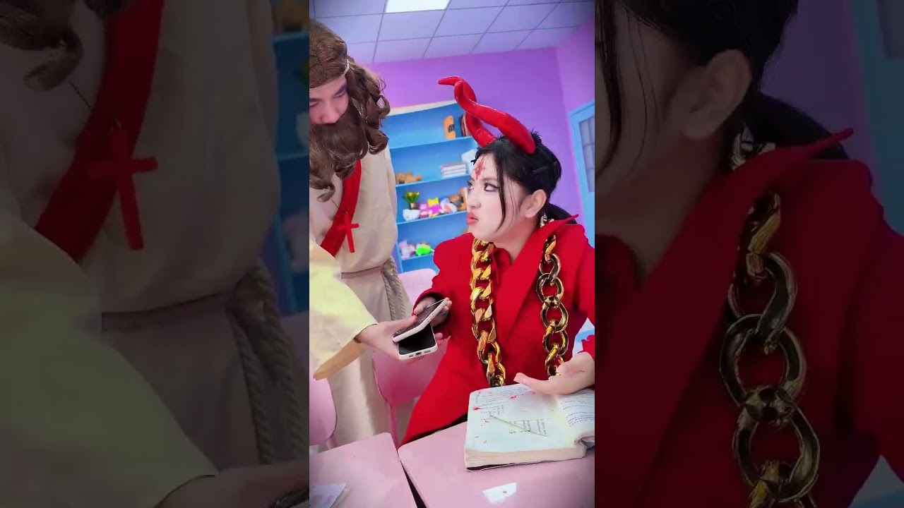 God of Roses Jesus Christ 赤 ロングカーディガン God has taken away