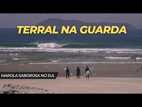 GUARDA DO EMBAÚ TIPO PISCINA DE ONDA // Busy Surfing...