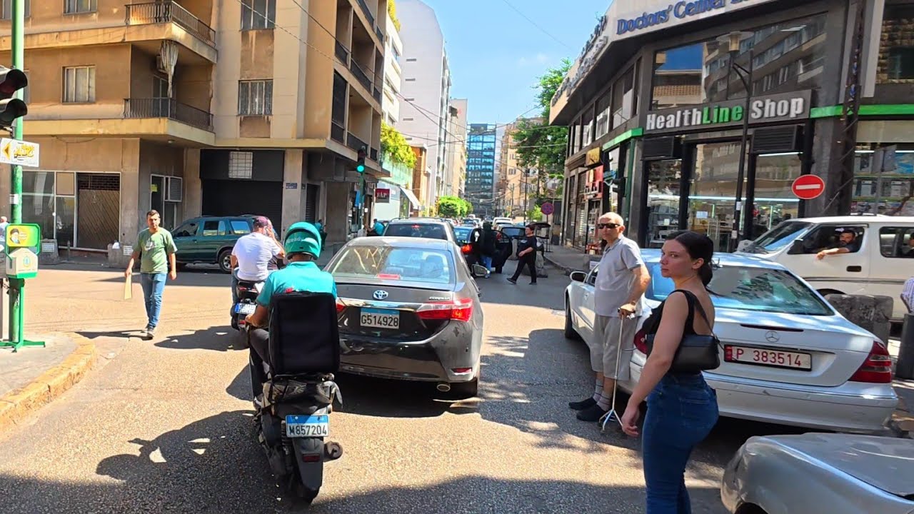 الحياة اليومية على طبيعتها في شوارع بيروت كما لم ترونها من قبل/ Tour of Beirut
