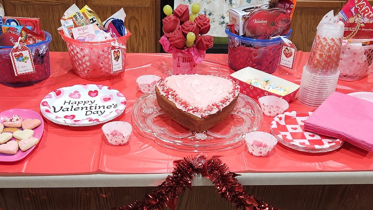 Valentine's Day 2026 #valentinesday #valentines #desserts #hearts 