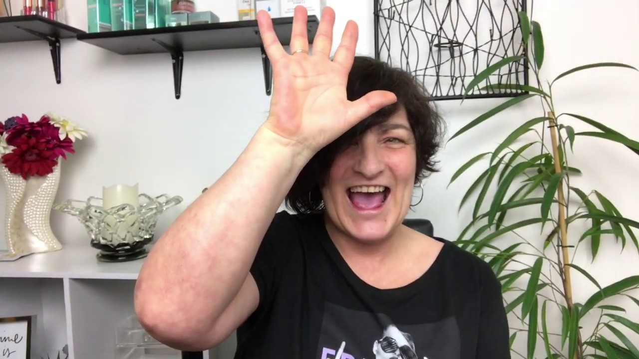 Glycerin Vs Hyaluronic Acid In Skincare YouTube