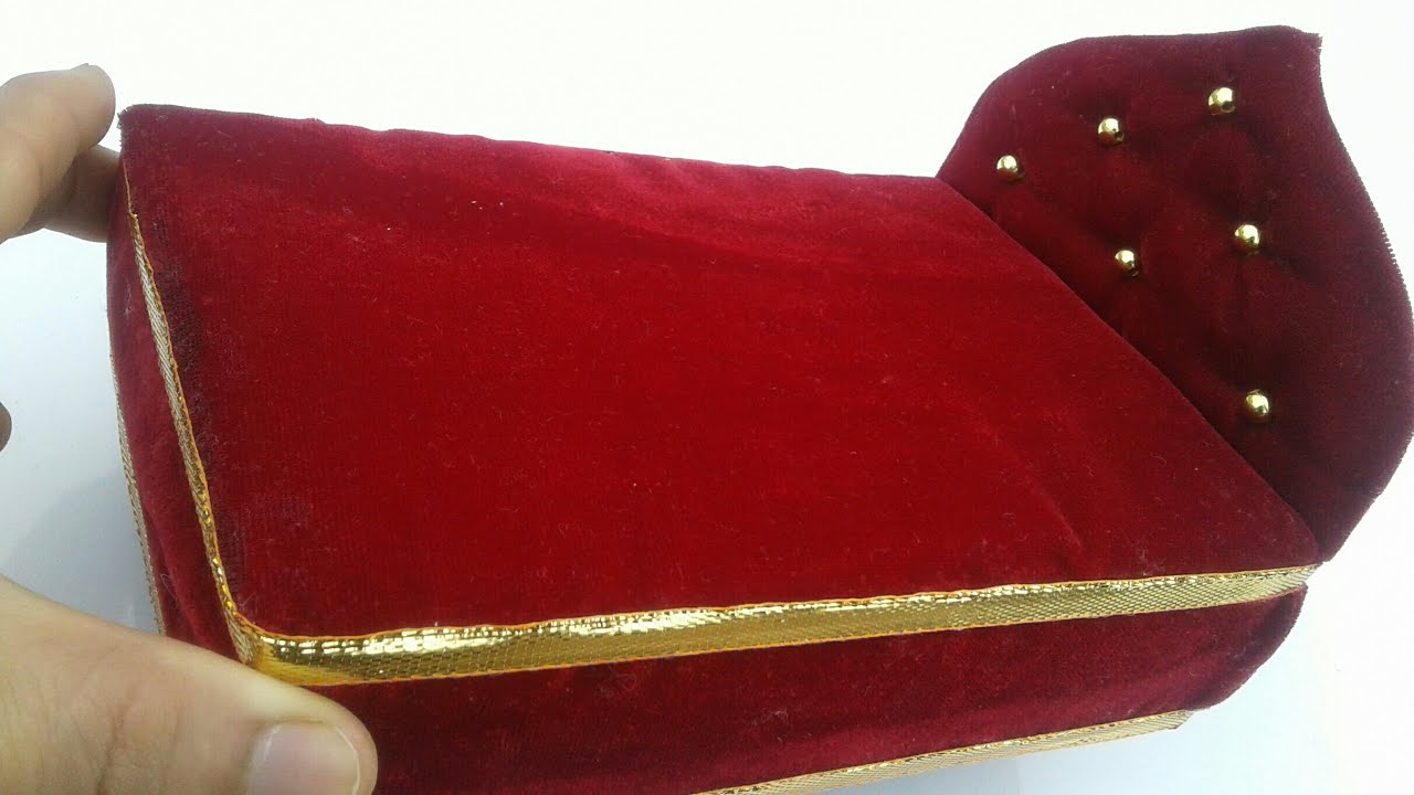 मिठाई के डिब्बे से बनाऐं कान्हा जी का सुन्दर बेड Kanha Ji Ka Bed kaise banaen YouTube