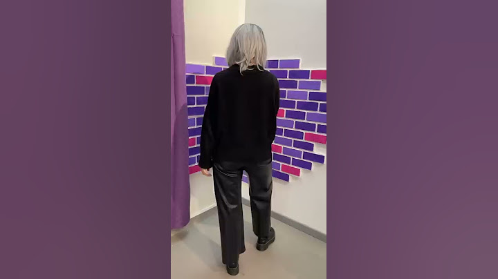CORÌ CANTA LA SUA NUOVA CANZONE!! 🎤