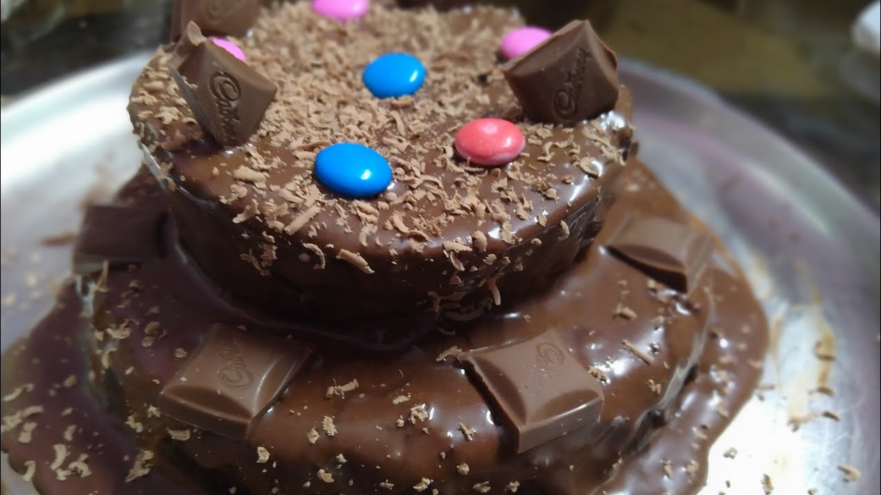 Happy New year truffle cake chocolate cake recipe in Hindi 2020 chocolate cake ki vidhi