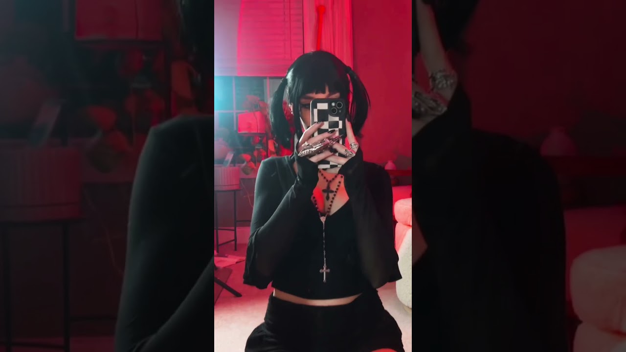 Goth girl Mikasa Ackerman!