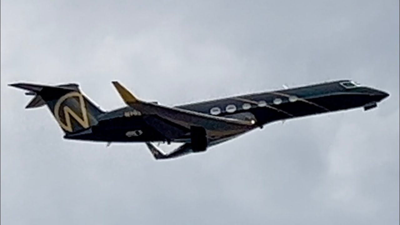 Gulfstream V Takeoff From Idaho Falls [N702QV] - YouTube