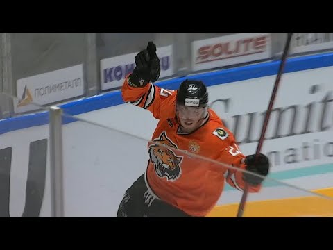 Sharov robs Shipacyov, ties the game at one