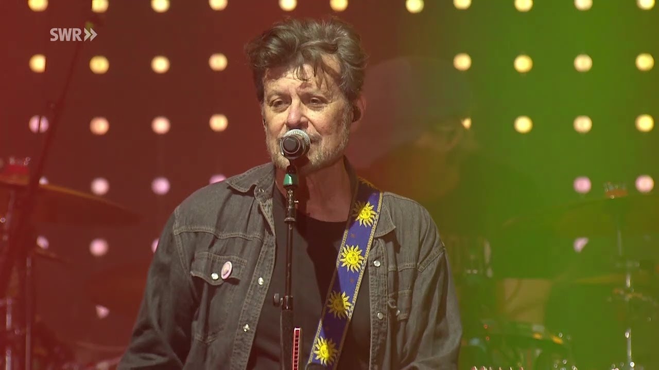 The Hooters - 500 Miles (Live in Concert 2025)