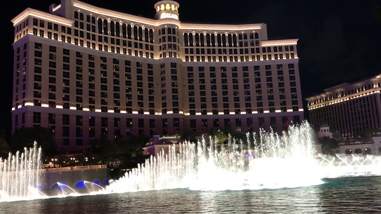 Bellagio Water Fountain This Kiss Performance YouTube