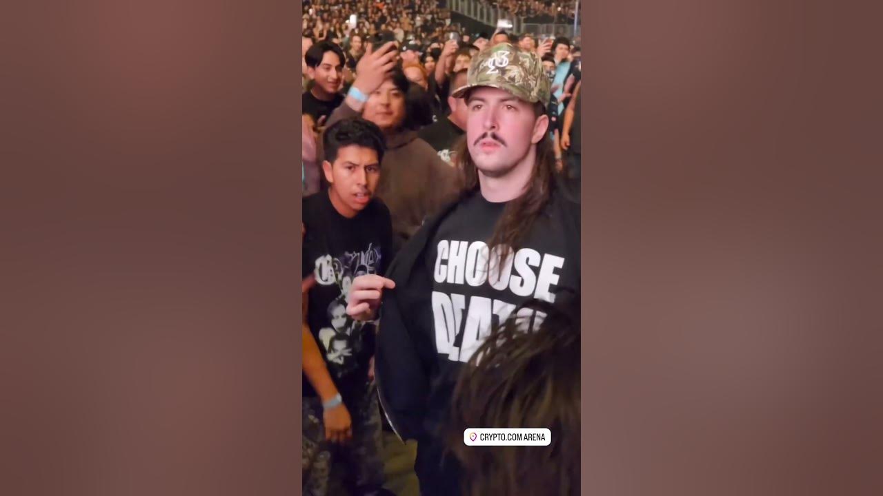 Bones showing up at suicideboys Grey day / Pit footage L.A. Sept 4 2024 📸: Nabiscosmells on IG