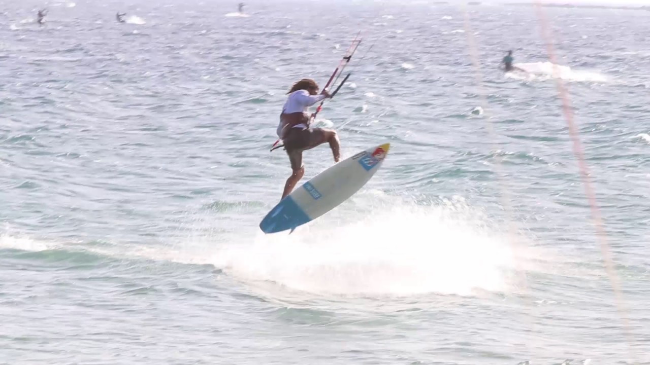 Airton Cozzolino's Last Minute Front Roll Shuvit