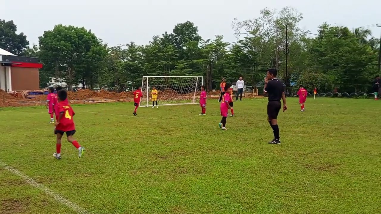 U-9 GELORA KARYA VS TRATAI