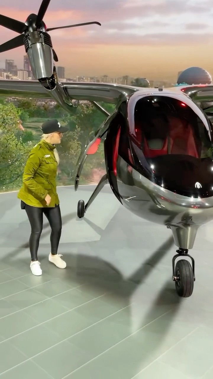 Would you fly in this electric plane? ? #plane #aircraft #electric