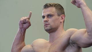 Play video: Heavyweight contender Denis Boytsov In Coma Following Serious Motor Accident -